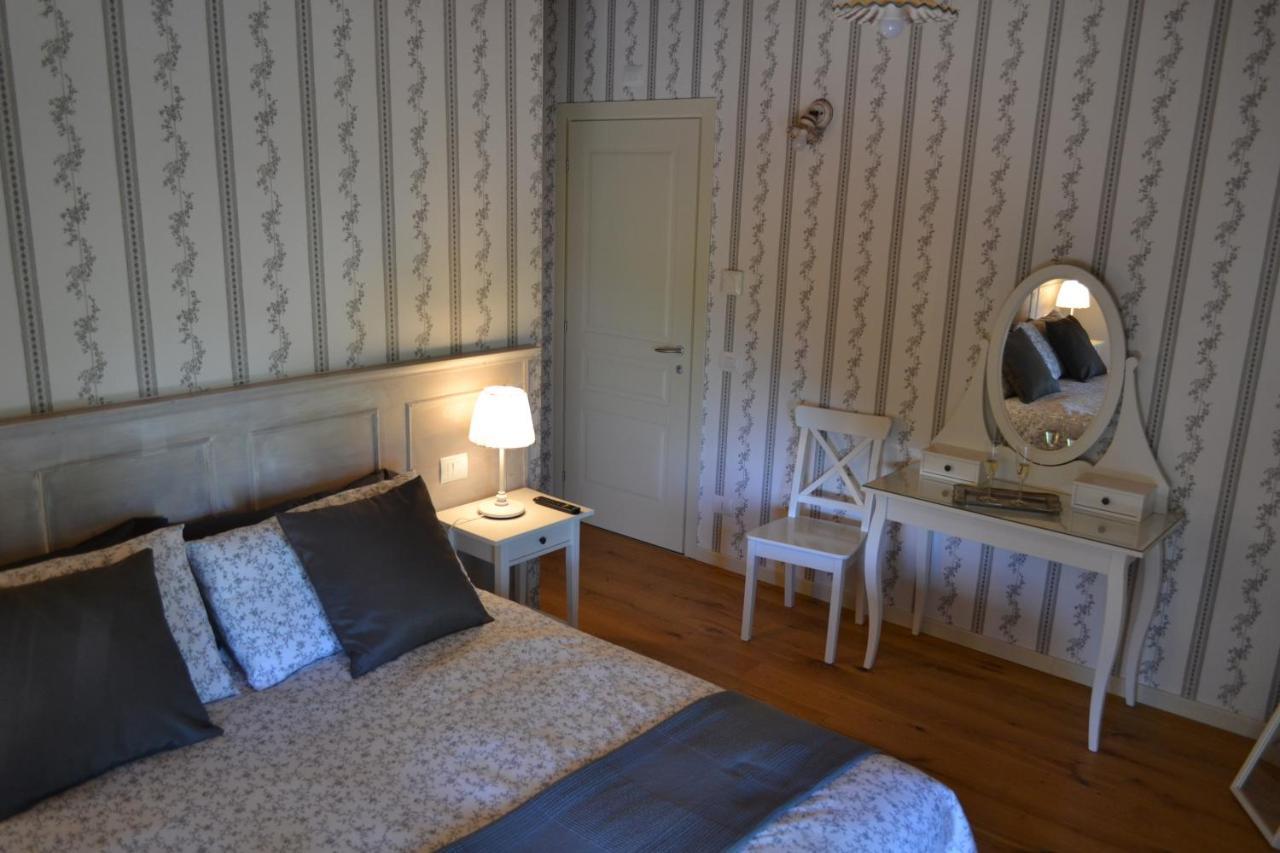 La Locanda Nel Frutteto Bed & Breakfast Rovereto sulla Secchia ภายนอก รูปภาพ