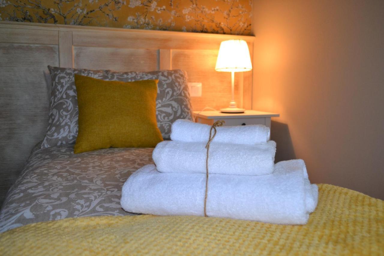 La Locanda Nel Frutteto Bed & Breakfast Rovereto sulla Secchia ภายนอก รูปภาพ